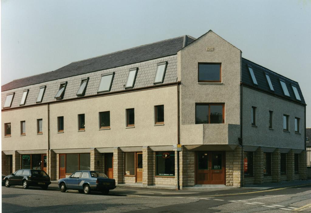 Connel Court Apartments Inverness Room photo